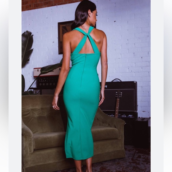 Uptown Girl V Neckline Midi Dress - Picture 4 of 5